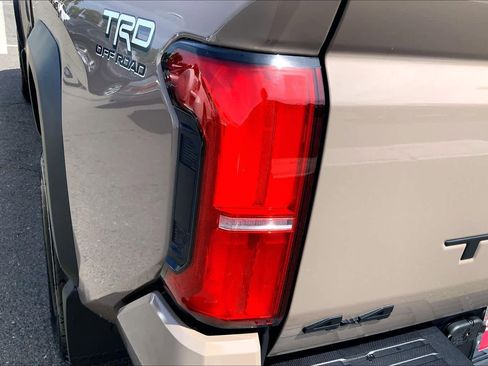 New 2026 Toyota Tacoma TRD Off-Road AWD/4WD image 14