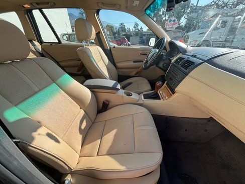 Used 2004 BMW X3 2.5i image 24