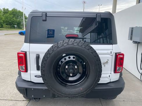 Used 2023 Ford Bronco Black Diamond AWD/4WD image 4