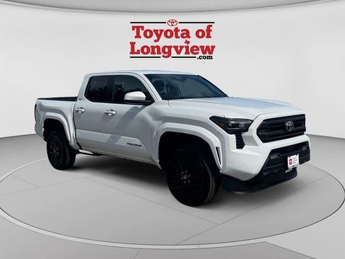 Certified 2024 Toyota Tacoma SR5 w/ SR5 Upgrade Package AWD/4WD image 8