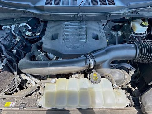 Used 2022 Ford F150 Platinum w/ Equipment Group 701A High AWD/4WD image 35