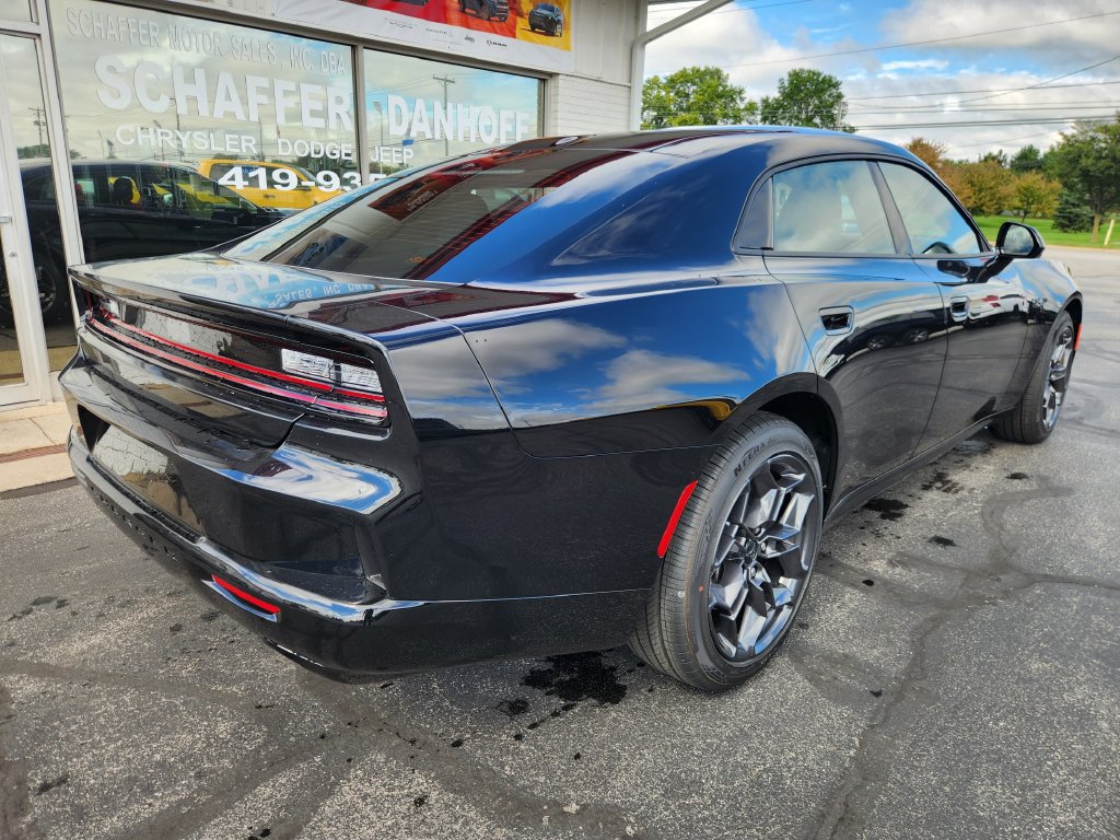 New 2027 Dodge Charger R/T AWD/4WD image 3