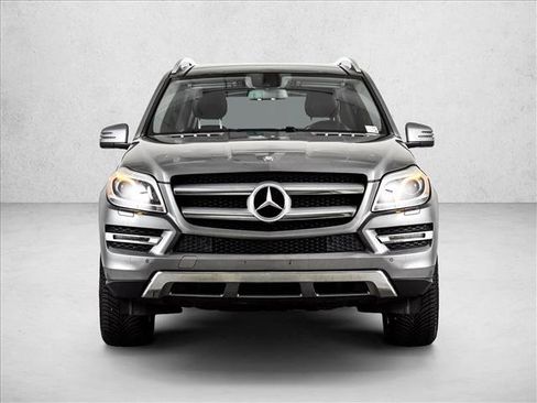 Used 2015 Mercedes-Benz GL 450 4MATIC image 2