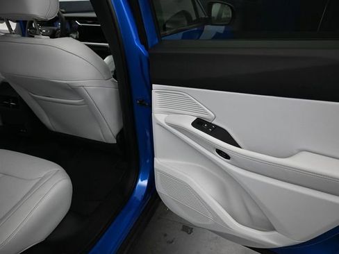 New 2026 Jeep Cherokee Limited AWD/4WD image 20