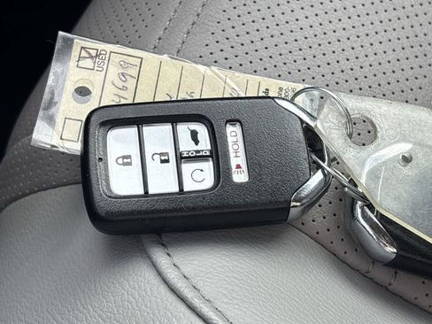 Used 2019 Honda CR-V EX-L image 19