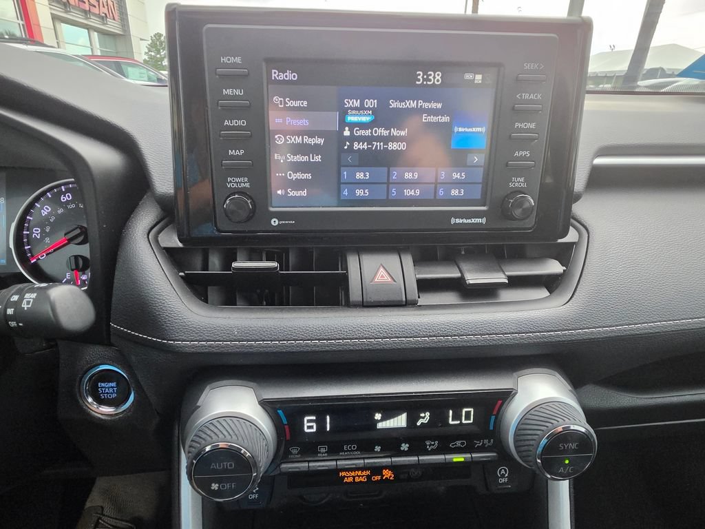Used 2022 Toyota RAV4 XLE w/ Convenience Package FWD image 18