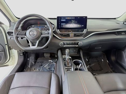 Used 2023 Nissan Altima 2.5 SR w/ SR Premium Package AWD/4WD image 32