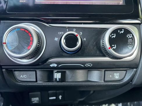 Used 2017 Honda Fit EX image 20