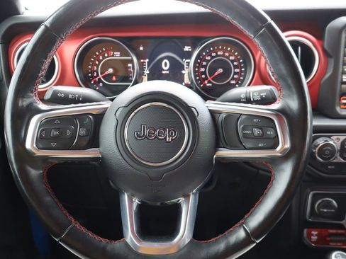 Used 2022 Jeep Wrangler Unlimited Rubicon w/ Cold Weather Group image 6