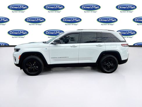 Used 2022 Jeep Grand Cherokee Limited 4xe w/ Luxury Tech Group II AWD/4WD image 4