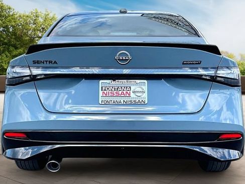 New 2027 Nissan Sentra SR w/ SR Premium Package FWD image 4