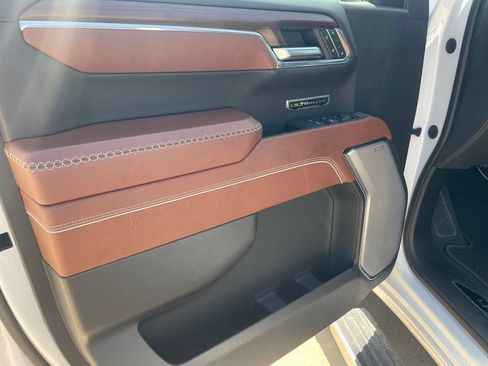 Used 2024 GMC Sierra 1500 Denali Ultimate AWD/4WD image 18