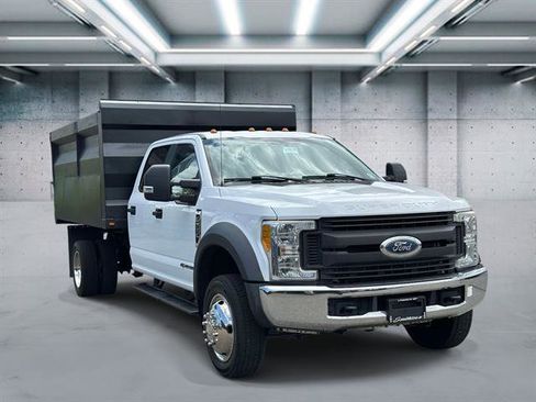 Used 2017 Ford F550 4x4 Crew Cab Super Duty image 2