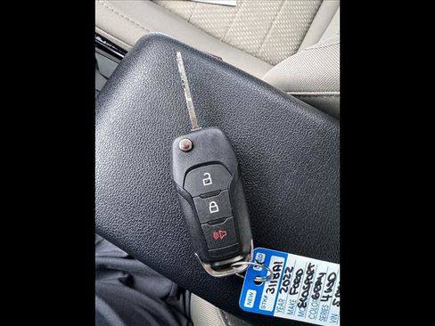 Used 2022 Ford EcoSport S AWD/4WD image 15
