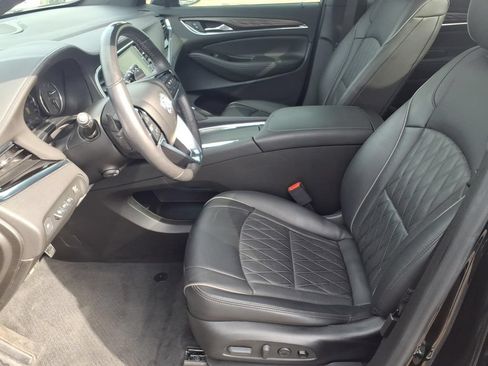 Used 2023 Buick Enclave Avenir w/ Avenir Technology Package FWD image 10
