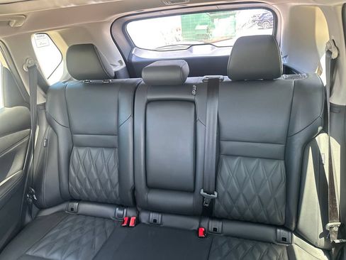 Used 2024 Nissan Rogue Platinum AWD/4WD image 20