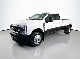 Used 2025 Ford F450 King Ranch w/ FX4 Off-Road Package AWD/4WD video 3