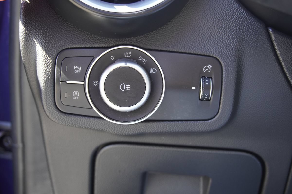 Used 2018 Alfa Romeo Stelvio Ti Sport AWD/4WD image 22
