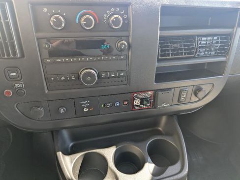 Used 2025 Chevrolet Express 3500 G3500 139 w/ Power Convenience Package RWD image 27