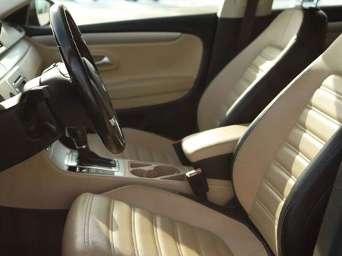 Used 2013 Volkswagen CC R-Line image 11