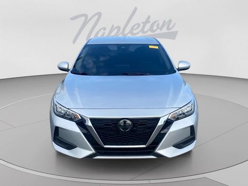Used 2022 Nissan Sentra SV FWD image 9