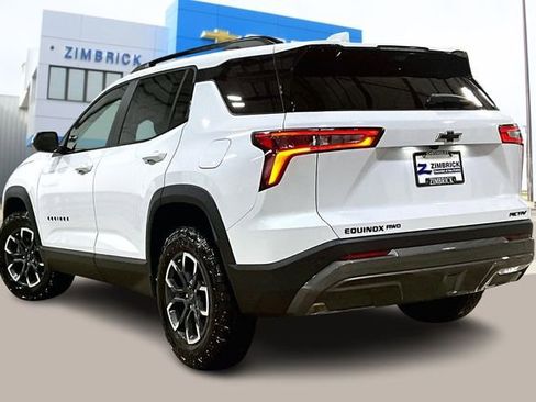 New 2026 Chevrolet Equinox ACTIV w/ Convenience Package III image 3