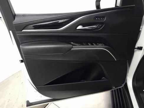 Used 2021 Cadillac Escalade Sport w/ Driver Assist Tech Package image 15