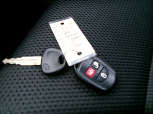 Used 2007 Hyundai Tiburon GT FWD image 17
