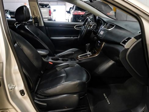 Used 2015 Nissan Sentra SL w/ SL Premium Package FWD image 26