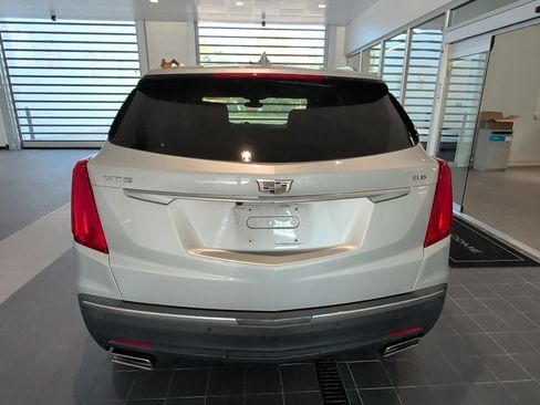 Used 2019 Cadillac XT5 Luxury w/ LPO, Radiant Package AWD/4WD image 4