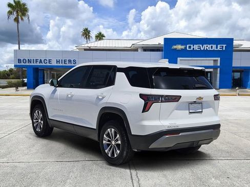 New 2026 Chevrolet Equinox LT FWD image 3