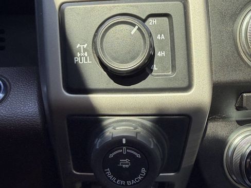 Used 2018 Ford F150 King Ranch w/ Equipment Group 601A Luxury image 25