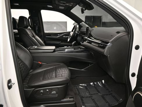 Used 2023 Cadillac Escalade V AWD/4WD image 73