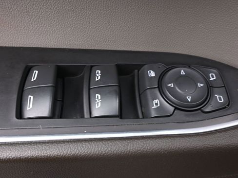 Used 2023 GMC Sierra 1500 SLT image 23