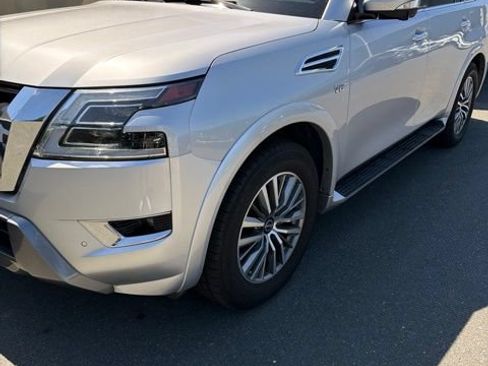 Used 2021 Nissan Armada SL w/ Captain's Chairs Package RWD image 2