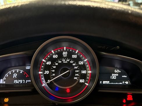 Used 2015 MAZDA MAZDA3 i Sport FWD image 19