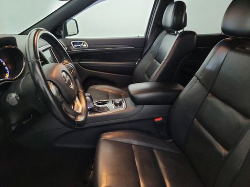 Used 2018 Jeep Grand Cherokee Limited AWD/4WD image 17