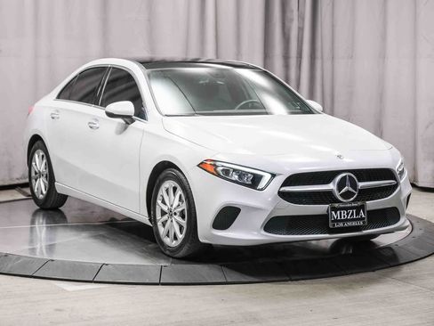 Certified 2020 Mercedes-Benz A 220 image 5