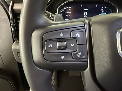 Used 2023 GMC Sierra 1500 AT4 w/ Technology Package AWD/4WD image 15