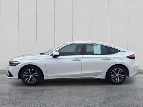 Used 2024 Honda Civic LX image 4