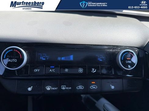 Used 2021 Hyundai Elantra SEL w/ Convenience + Premium Package FWD image 8