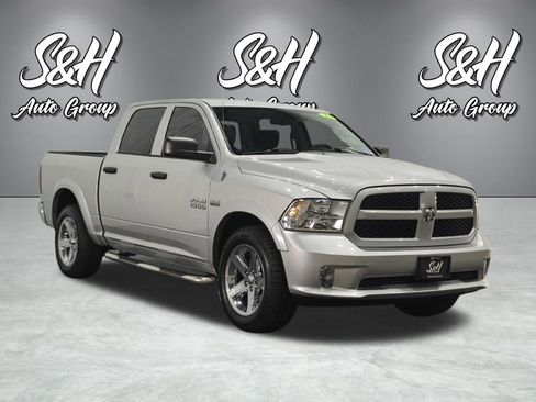 Used 2013 RAM 1500 Express image 2