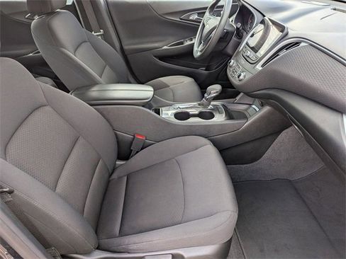 Used 2023 Chevrolet Malibu LT image 28