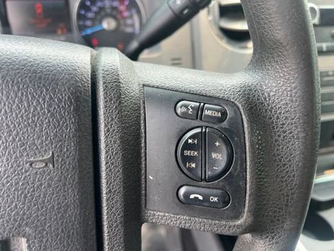 Used 2016 Ford F250 XLT w/ XLT Premium Package AWD/4WD image 17