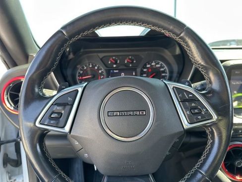 Used 2019 Chevrolet Camaro LT w/ RS Package image 8