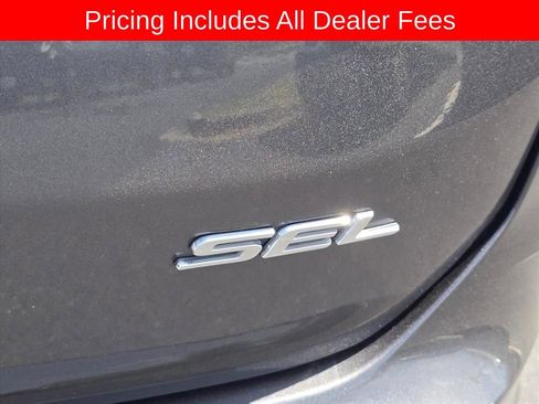 Used 2020 Ford Edge SEL w/ Convenience Package FWD image 13