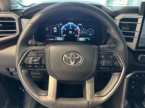 Used 2023 Toyota Tundra Limited AWD/4WD image 8