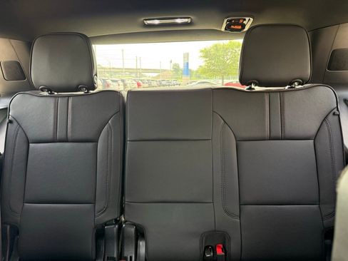 Used 2024 Chevrolet Tahoe RST w/ Luxury Package AWD/4WD image 21