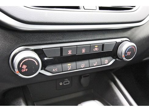 Used 2024 Nissan Altima 2.5 S image 22