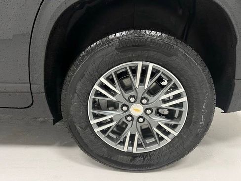 New 2026 Chevrolet Traverse LT AWD/4WD image 5
